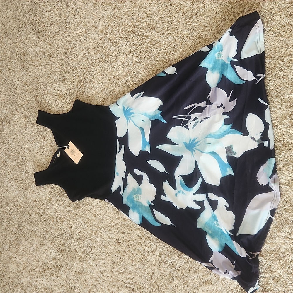 Womens sleeveless dress